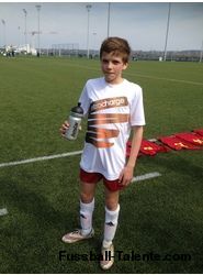 Robin Toye  Robin Toye